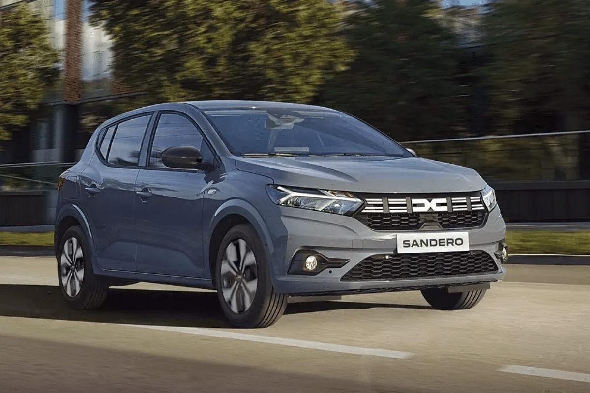 Sandero Hybrid 2026